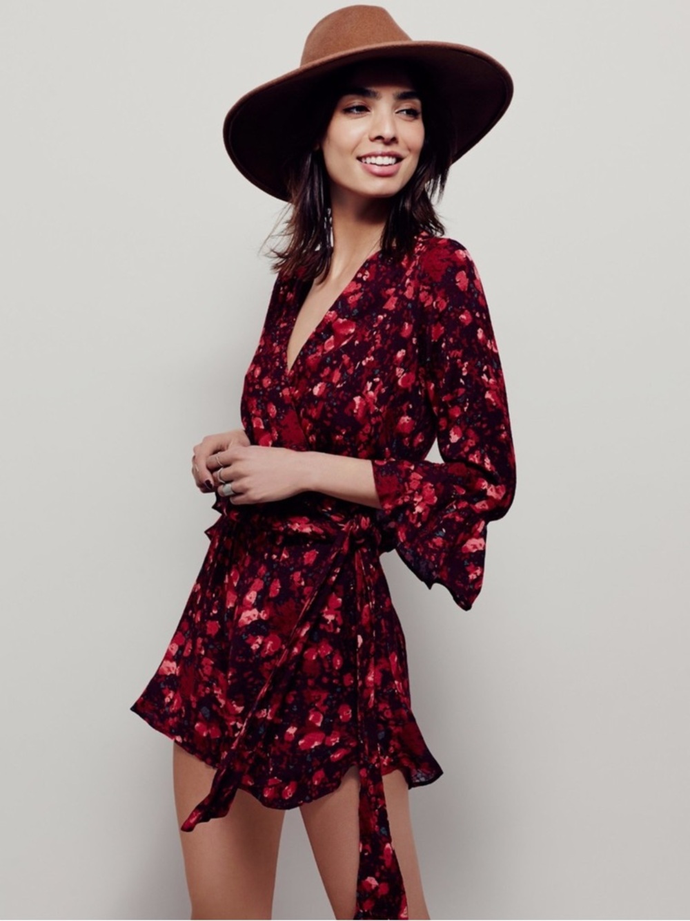 FREE PEOPLE ALL THE RIGHT RUFFLES FLORAL 3/4 SLEEVE ROMPER BERRY COMBO Size L
